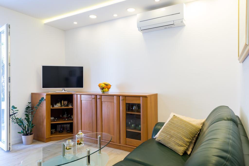 Luxe Apartment